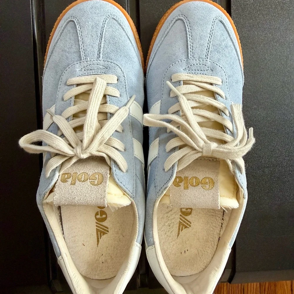 Gola Suede Trainer in Light Blue and Cream - Picture 1 of 6